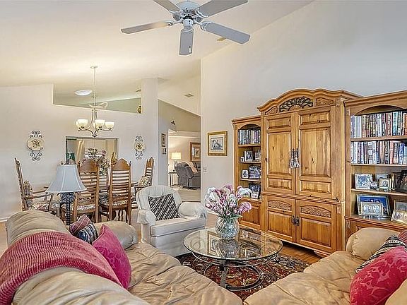 4th image of 4110 Brittany Ln #23