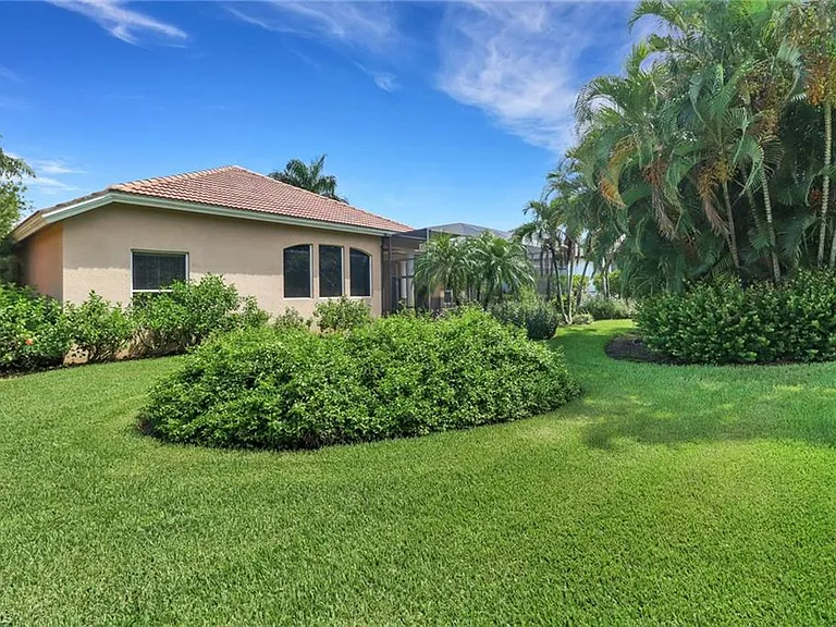 11128 Sierra Palm Ct — Photo 34