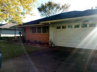 4821 Sue Ave, Groves, TX 77619