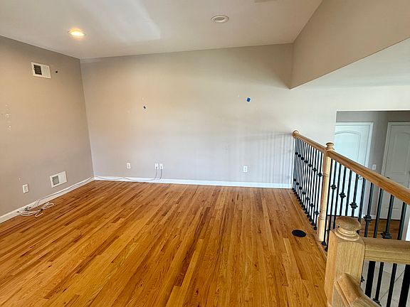 5th image of 344 2nd Ave #1