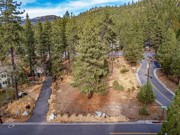 8795 Brockway Vista Ave, Kings Beach, CA 96143