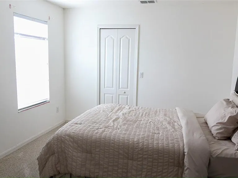 12927 Boggy Pointe Dr — Photo 37