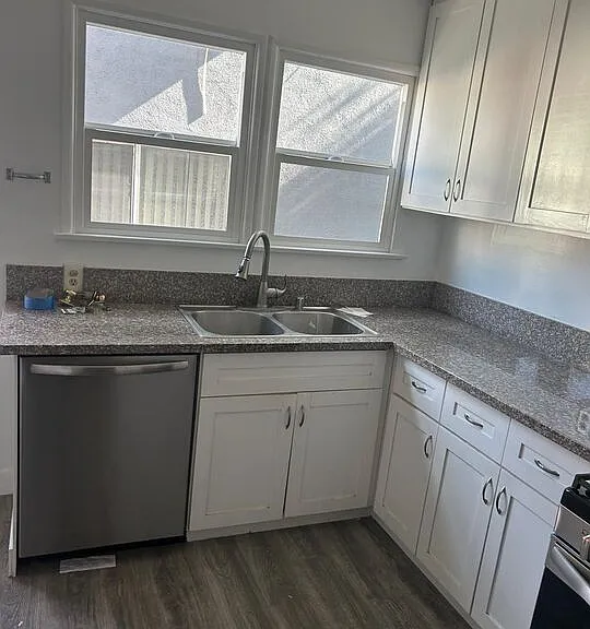 455 S Oakhurst Dr #3 — Photo 4