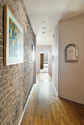 Sold by Compass | media 17