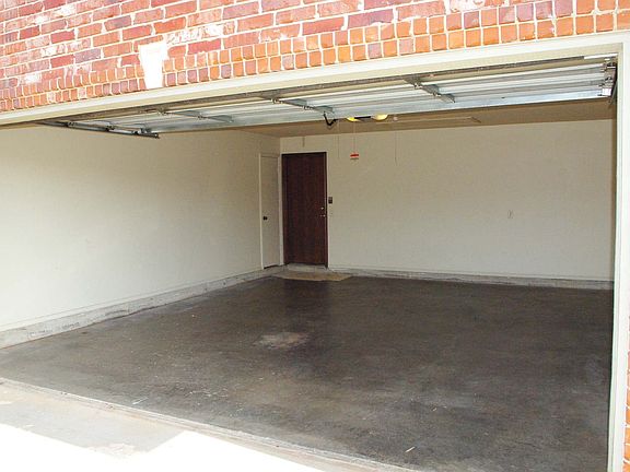 4th image of 8504 SW 37th St