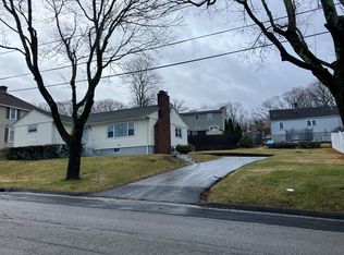 16 Greenbush Rd, Worcester, MA 01604