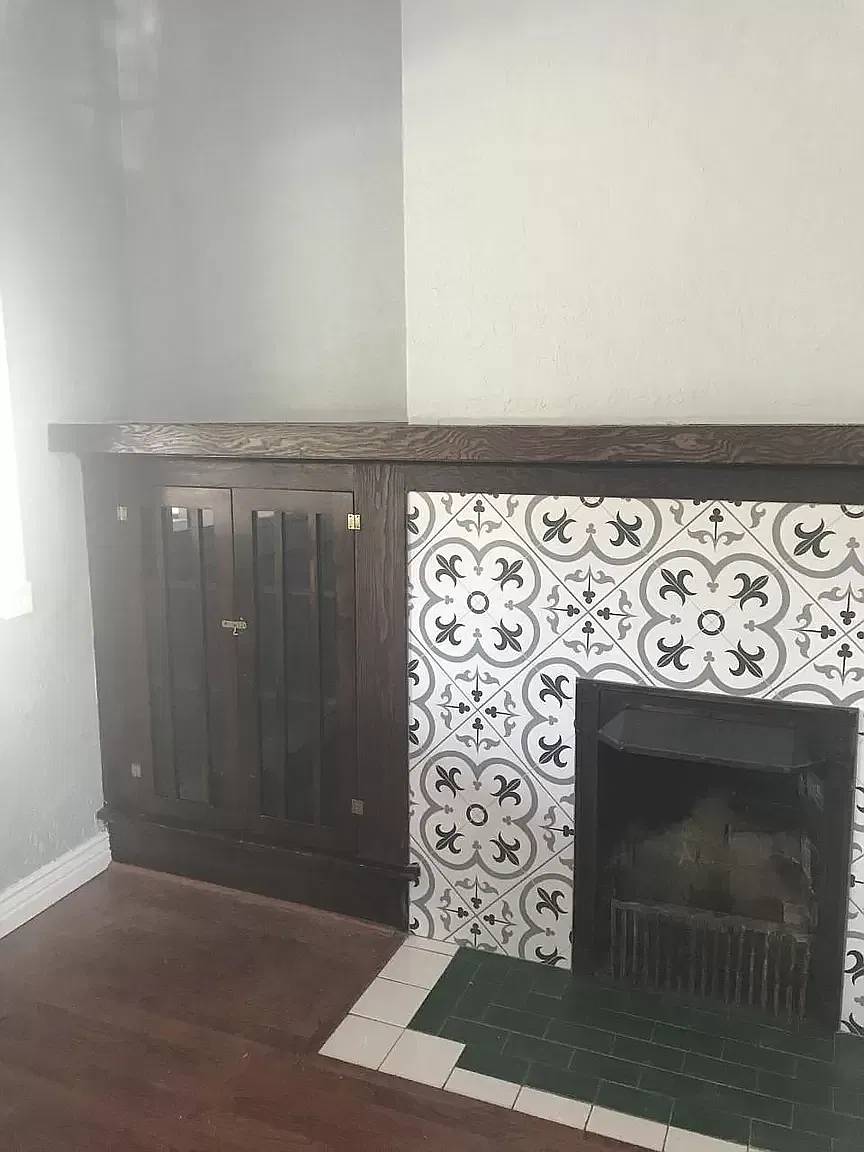 725 S Laconia Ct — Photo 4