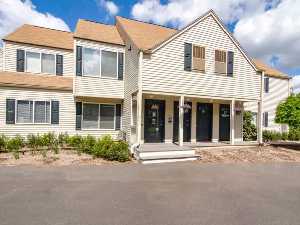 Briar Knoll Apartments