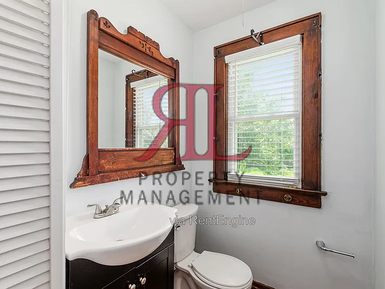 247 E Jenkins Ave — Photo 19