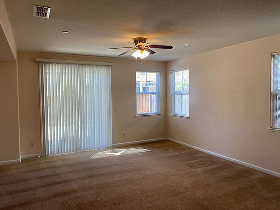 2nd image of 2634 Nicolson Cir