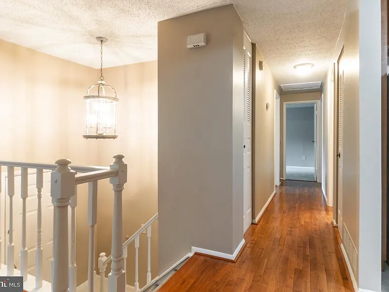 5906 Oak Leather Dr — Photo 13