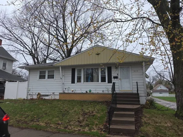 1624 20th Ave, Rock Island, IL 61201