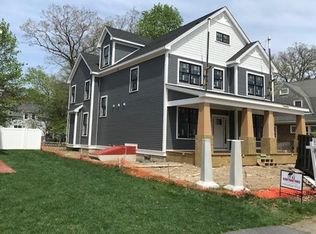 19 Parkinson St, Needham, MA 02492