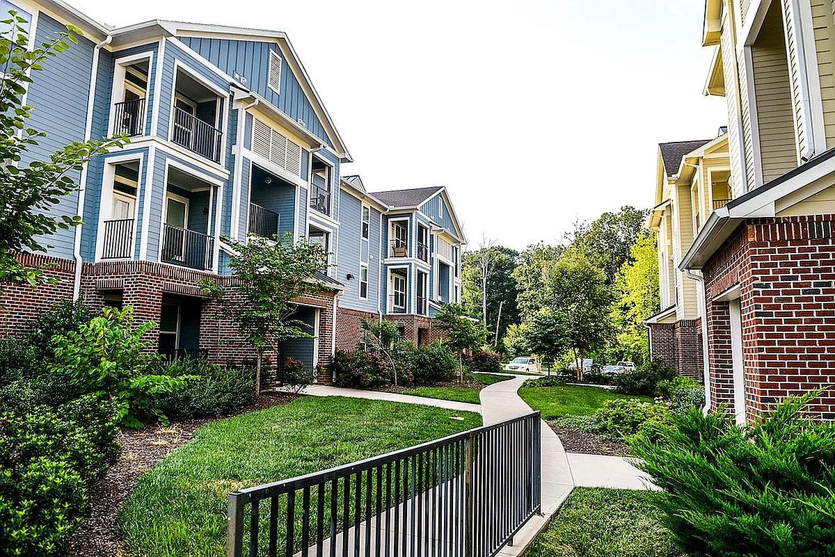 Exterior 3 - Independence Place