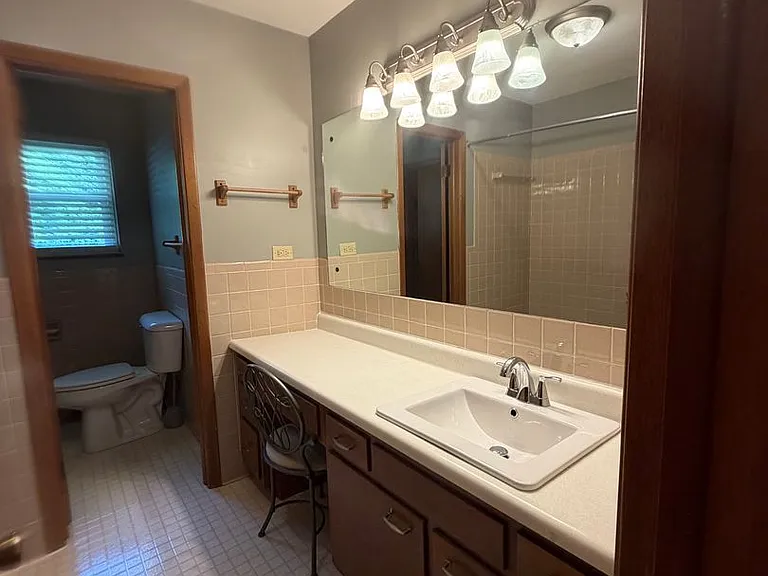 942 Margaret Dr — Photo 41