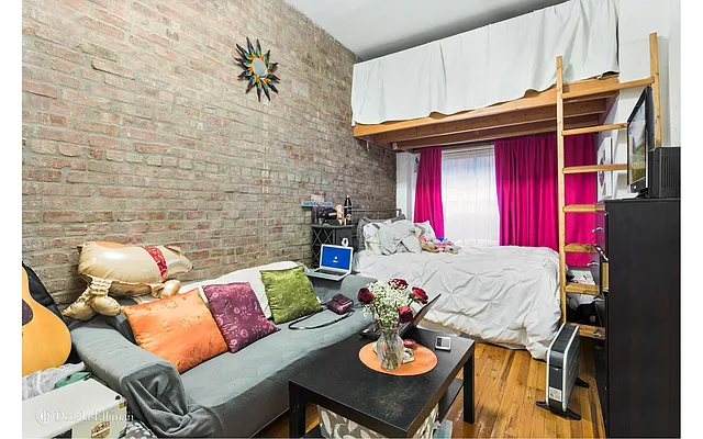 Rented by Douglas Elliman | media 8