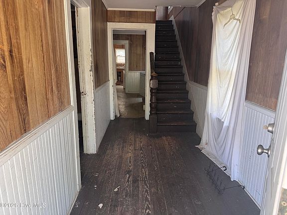 2nd image of 503 Pearl Street