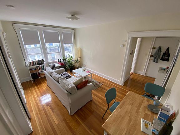 5th image of 1634A Commonwealth Ave #25