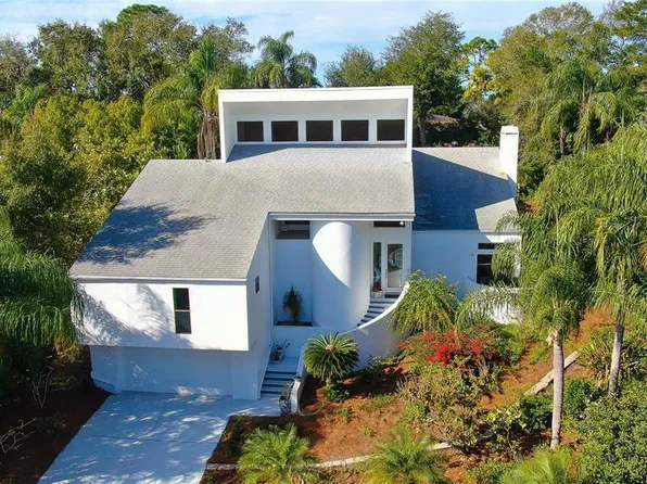 1328 Belcher Dr, Tarpon Springs, FL 34689