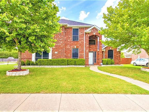 4th image of 213 Joseph Dr