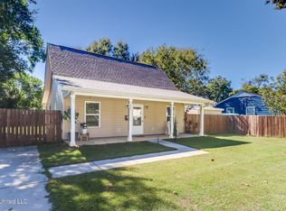 1625 Vine St, Biloxi, MS 39531