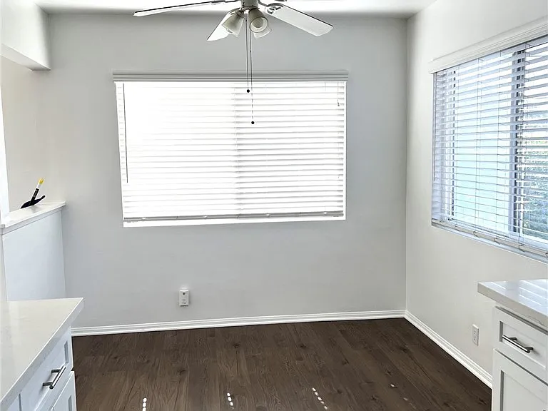1443 W 9th St — Photo 12