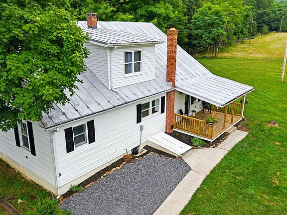 3rd image of 2197 Mauzy Rd