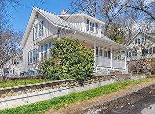 14 Victor St, Fitchburg, MA 01420