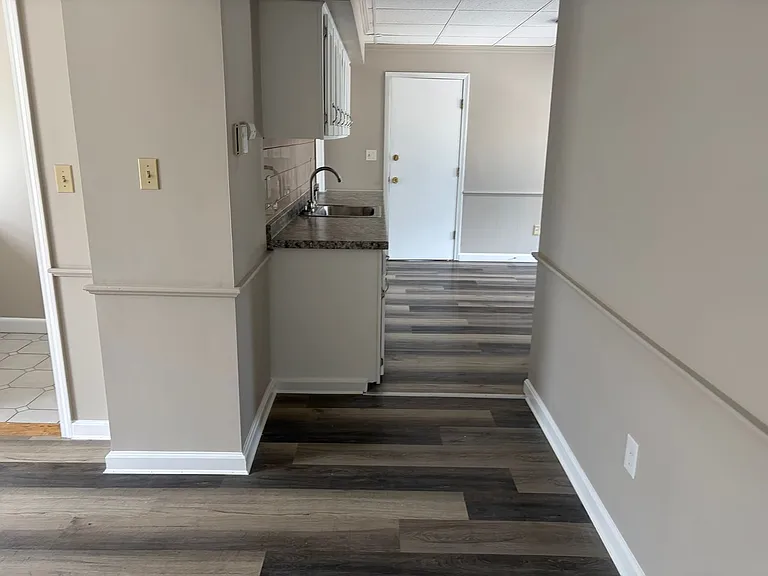 61 Kingston St — Photo 22