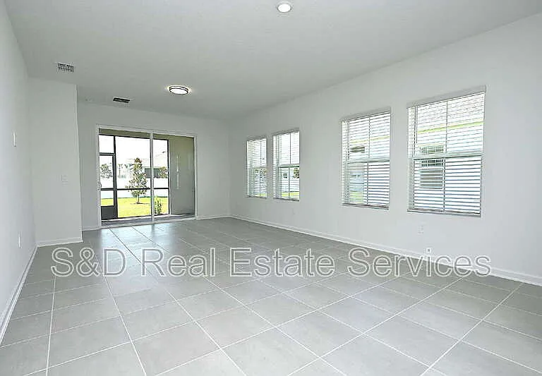 4251 Curacao Pl — Photo 10