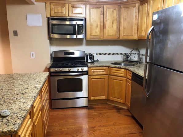 777 N Macquesten Pkwy #3