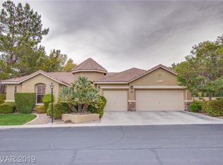 8700 Glistening Pond St, Las Vegas, NV 89131