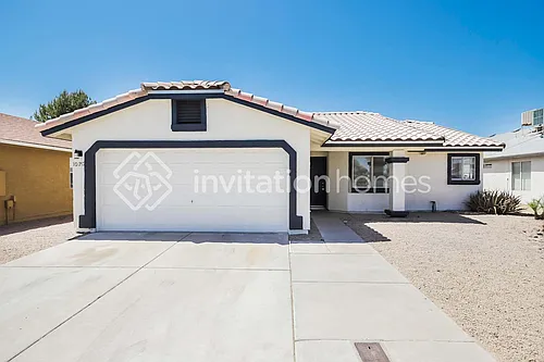 10212 N 88th Dr Photo 1