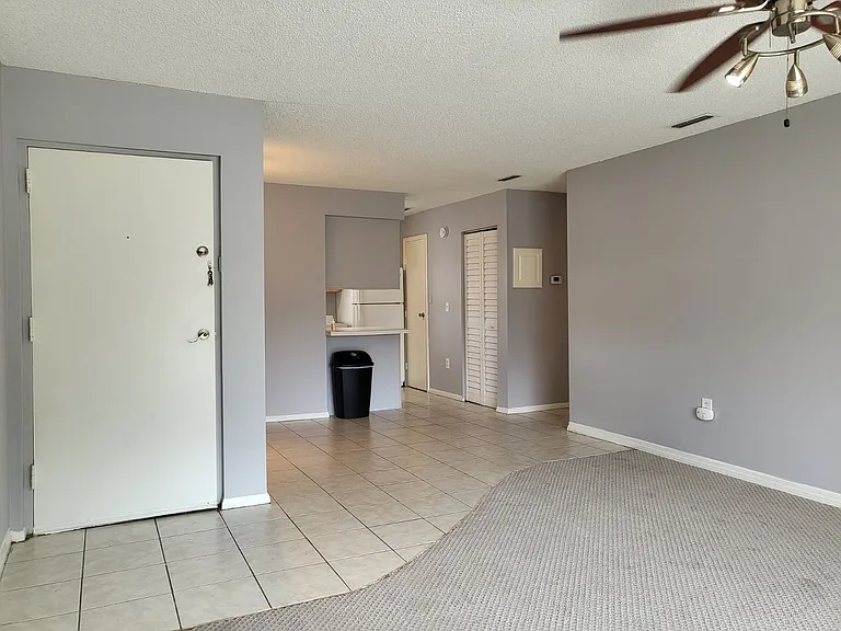 2721 Hidden Lake Blvd #C — Photo 7
