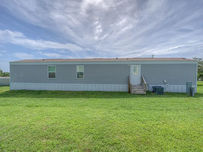 Hillside Mobile Home Park — Photo 61