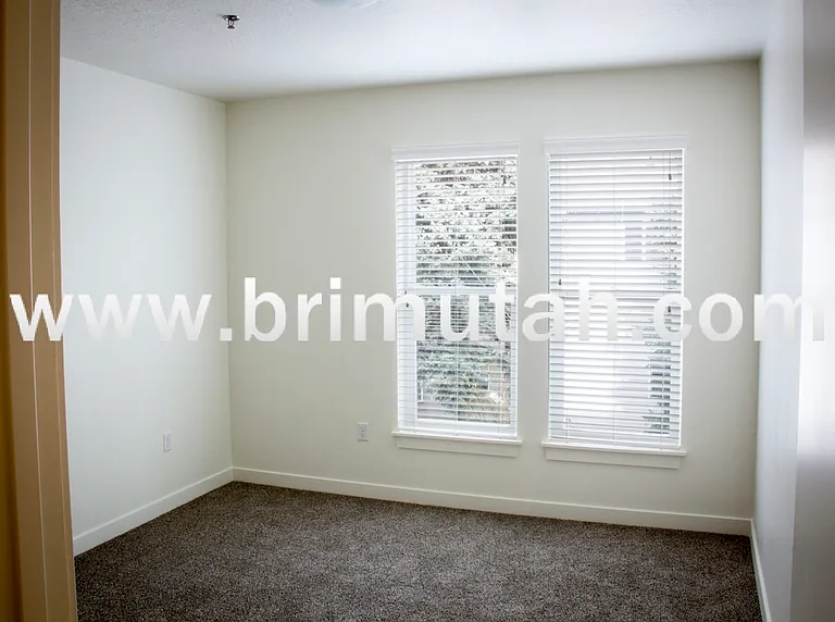 3225 S 900 E #206 — Photo 23
