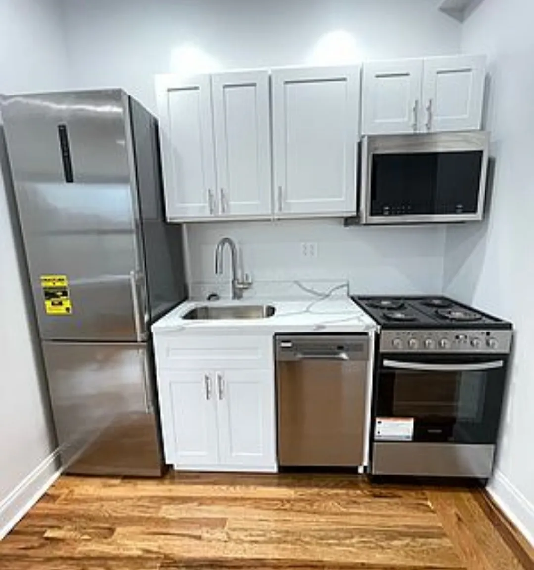 233 East 3rd Street — Photo 3