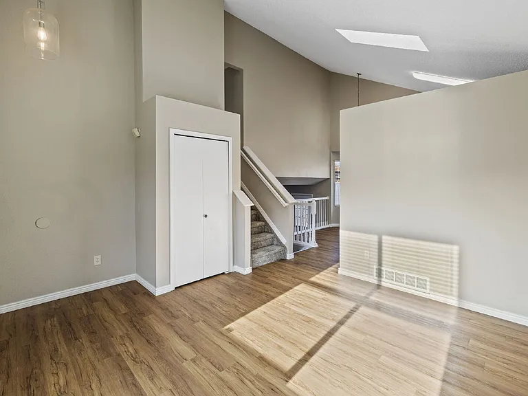 1719 S Canoe Creek Dr — Photo 4