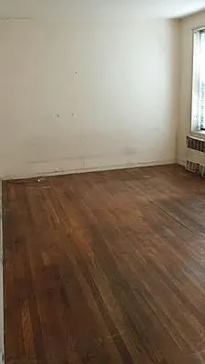 Sold by R New York | media 40