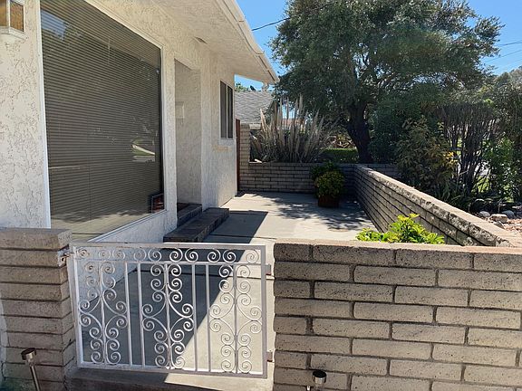 Gated Front Area