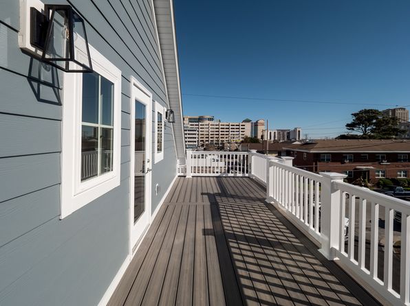 virginia-beach-virginia-402647318 picture