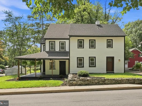 1616 Lampeter Rd, Lancaster, PA 17602