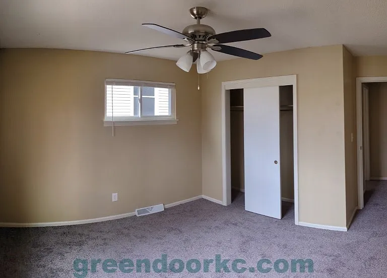 7812 Eby Ln — Photo 5