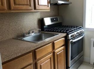 91 Arlo Rd APT 2B, Staten Island, NY 10301