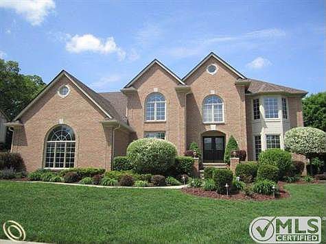14933 Cranbrook Court 001.jpg