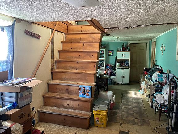4th image of 1307 34th St
