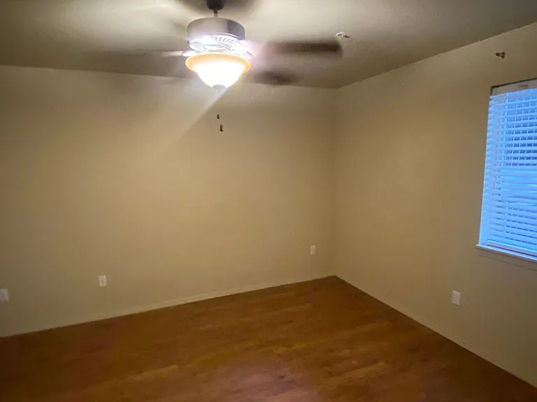 1385 W University Ave #2-110 — Photo 1