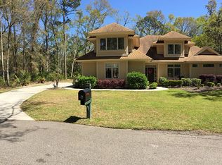 24 Whitney Pl, Hilton Head Island, SC 29926