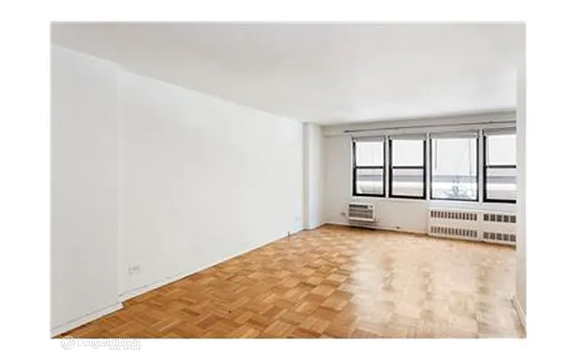 Rented by Douglas Elliman | media 28