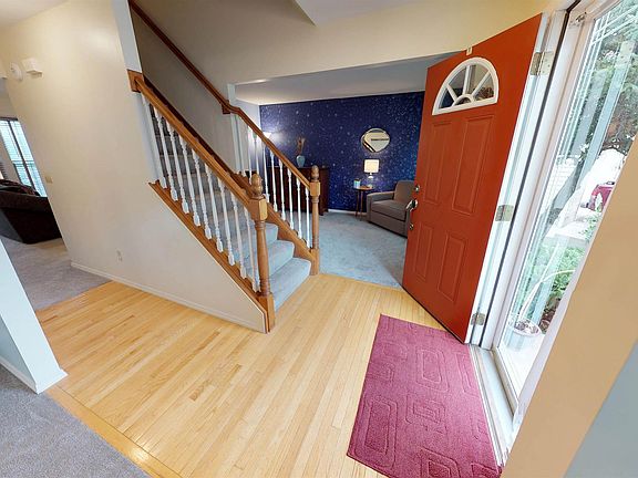 3rd image of 4449 Forest Dale Dr